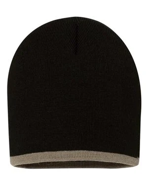Bonnet en tricot à rayures dans le bas de 8 "
